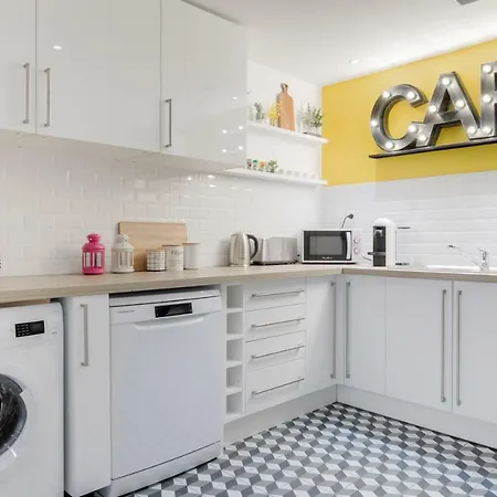 Loft Design For 8 People In Heart Of * París